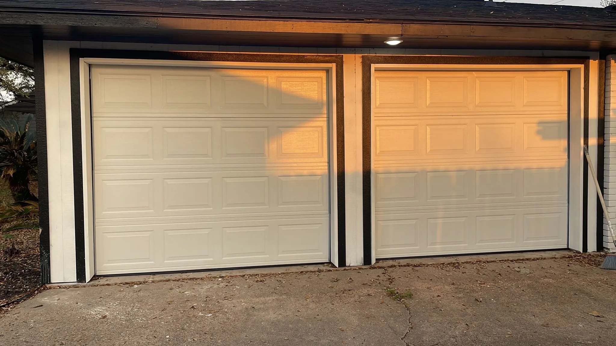 Residential Garage Door Services in Humble, TX — Lemus Garage Door Services, Licensed & Insured, (281) 906-4783