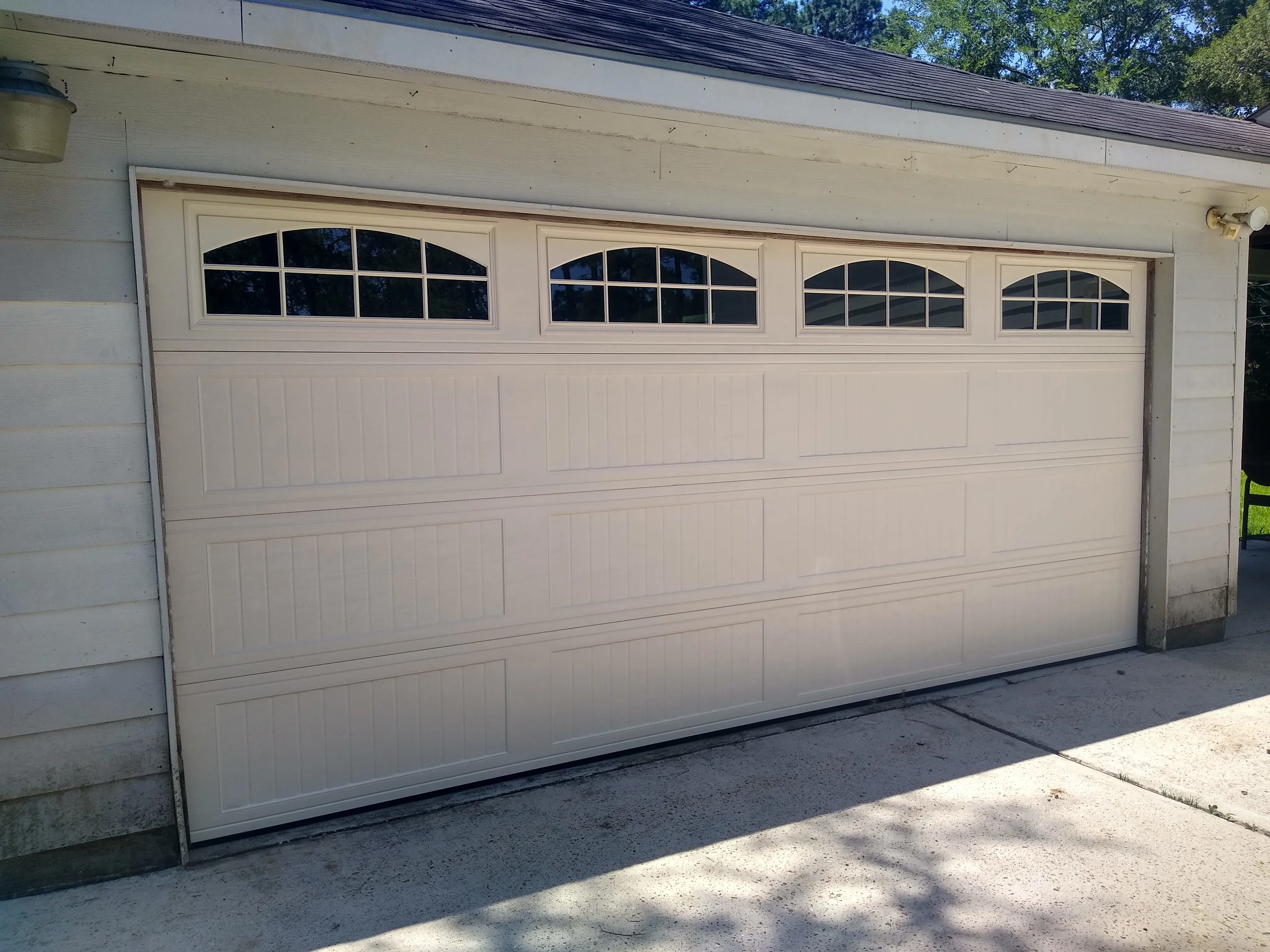 Carriage House Garage Doors in Humble, TX — Lemus Garage Door Services, Licensed & Insured, (281) 906-4783